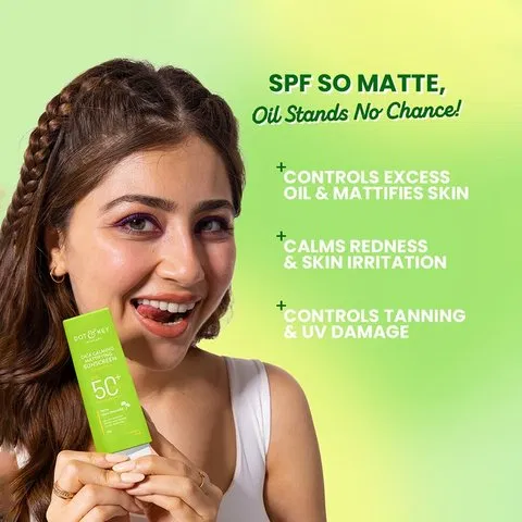 Dot & Key Cica Calming Niacinamide Sunscreen (SPF 50+ PA++++)